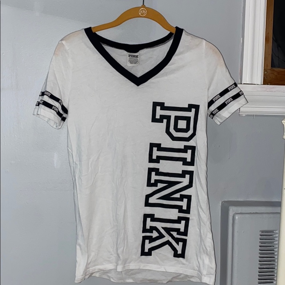 PINK Victoria’s Secret White T-Shirt